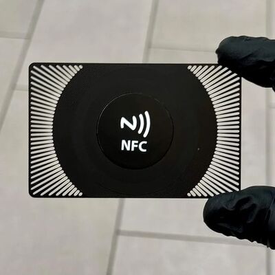 Custom Design NFC Metal Business Card NTAG216 888 Bytes 13.56MHz RFID Roestvrij Staal Metalen Visitekaartje